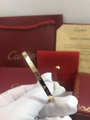 Qualidade Diamantes do modelo pequeno 6 do bracelete do ouro do AMOR 18K para mulheres/homens fábrica