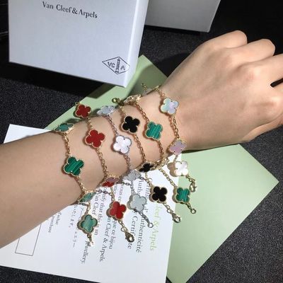 Qualidade o vintage do ouro 18K personalizou braceletes Van Cleef & Arpels do ouro fábrica
