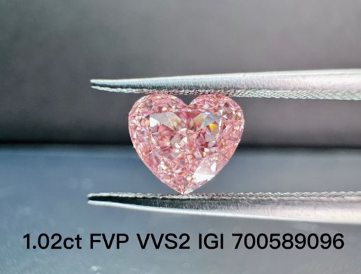 Qualidade LuxuryShine Rosa Chique / Rosa Intenso Chique / Rosa Vivo Chique Coração Lapidado Diamante Cultivado em Laboratório VVS-VS1 Diamantes Reais & Joias de Casamento & Joias Personalizadas fábrica