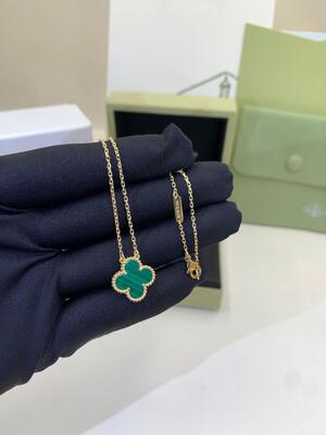 18K ouro amarelo malaquita Médio colar Lucky Girl VCA Vintage Alhambra Pendente