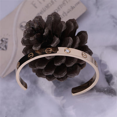 Qualidade Ouro amarelo aberto da pulseira 18K do bracelete do amor com 1 diamante fábrica