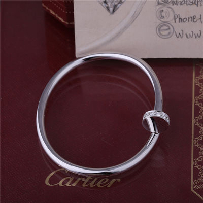 Qualidade BRACELETE do UN CLOU de JUSTE no bracelete do prego do OURO BRANCO do quilate 18 com os DIAMANTES na parte superior e na extremidade fábrica